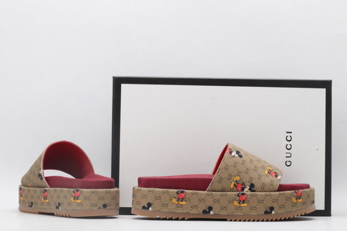 gucc slippers