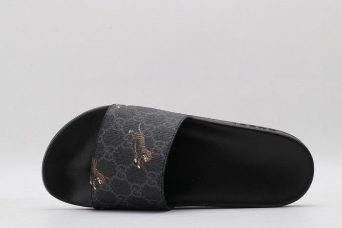 gucc slippers