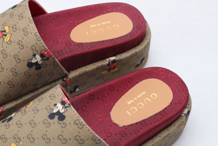 gucc slippers