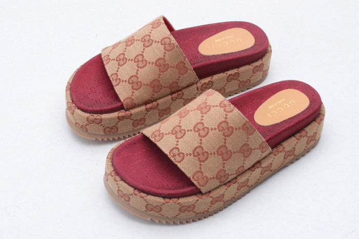 gucc slippers