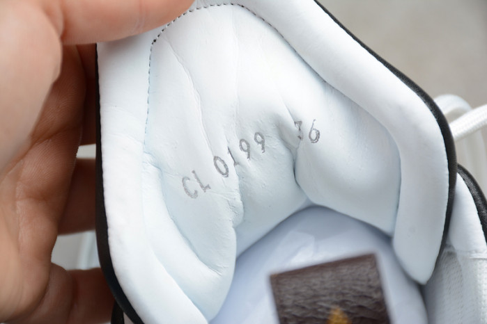 l0vt sneaker