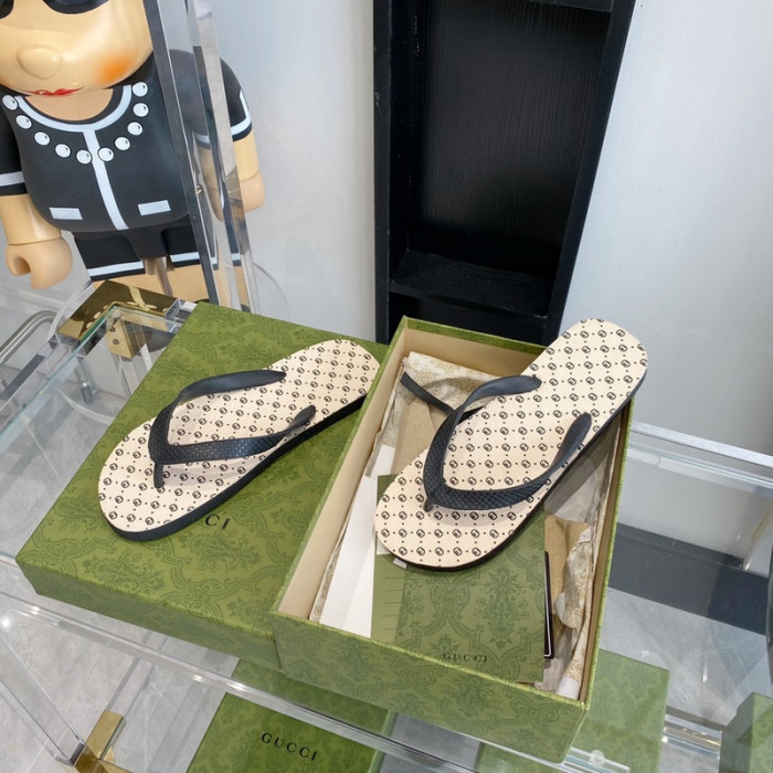 gucc slippers