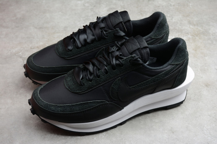 sacai x nike l0vtd waffle daybreak black white bv0073-002