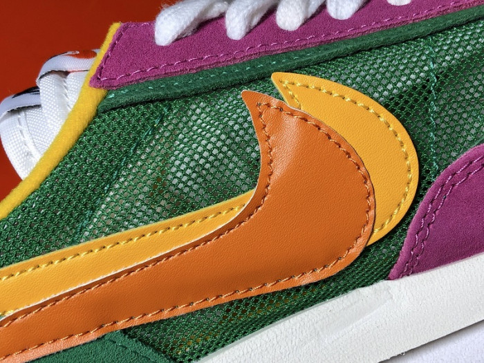 nike ld waffle sacai pine green  bv0073-301