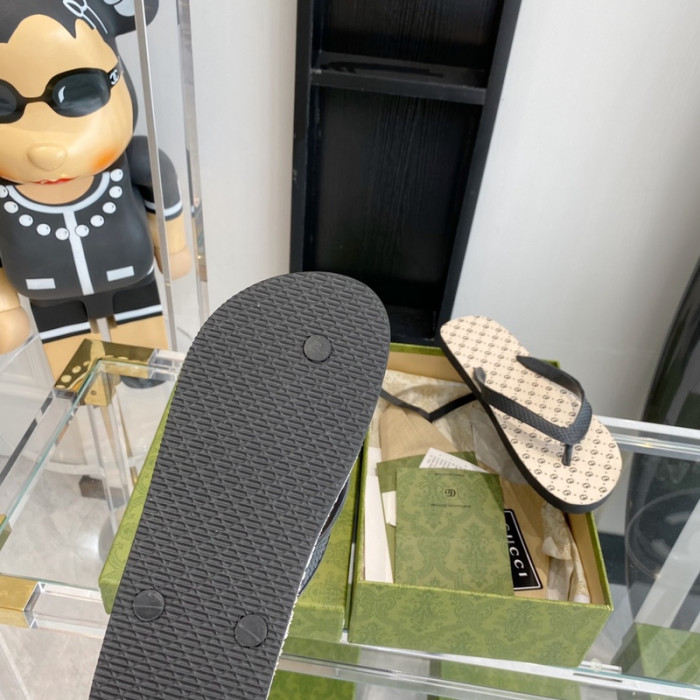 gucc slippers