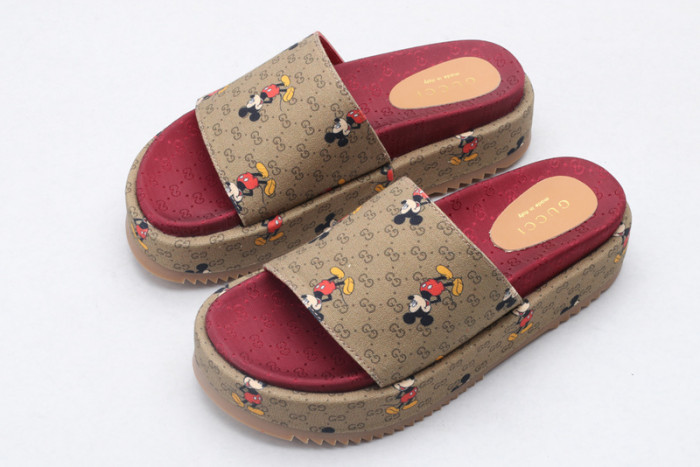 gucc slippers