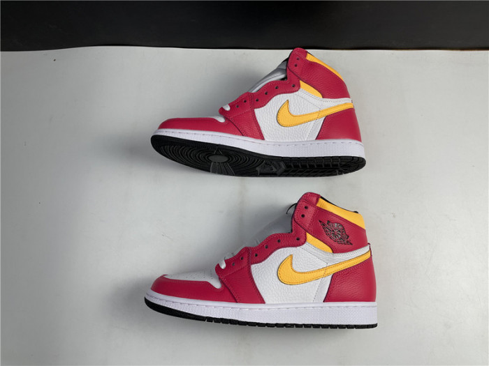 air jordan 1 retro high og light fusion red 555088-603