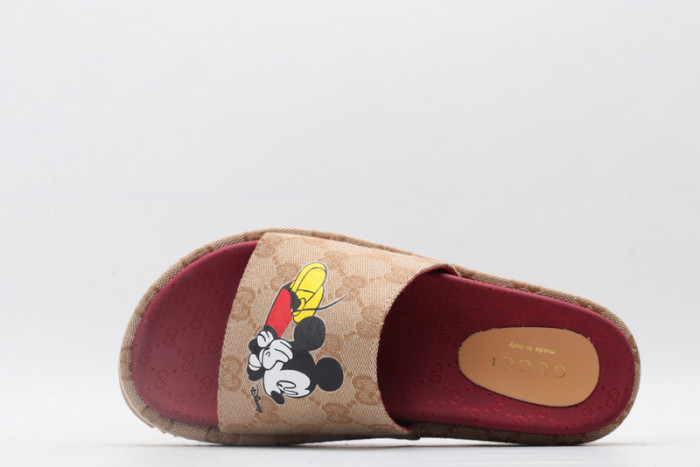 gucc slippers