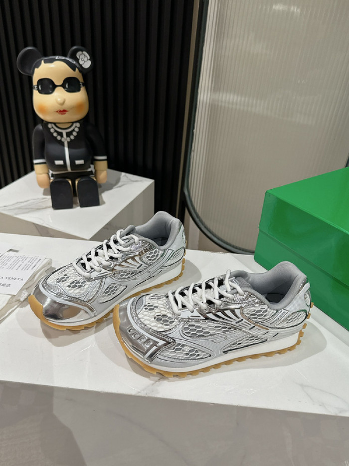 Bo*te*ga ve*ne*ta  sneakers