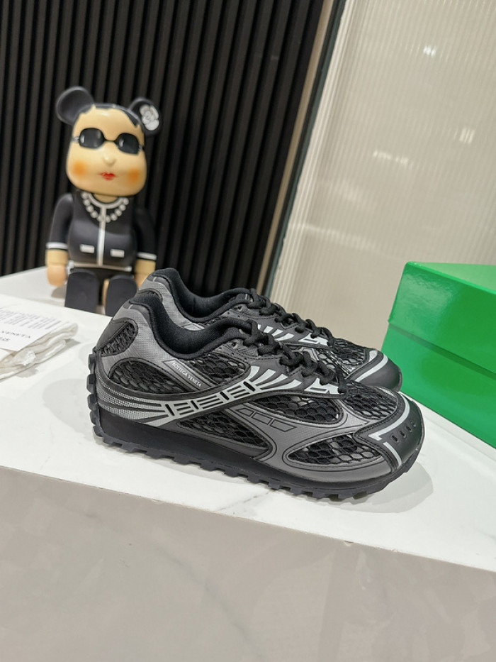 Bo*te*ga ve*ne*ta  sneakers
