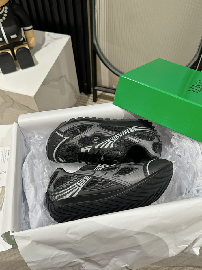 Bo*te*ga ve*ne*ta  sneakers