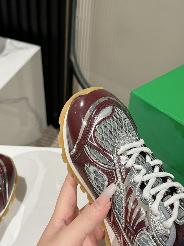 Bo*te*ga ve*ne*ta sneakers