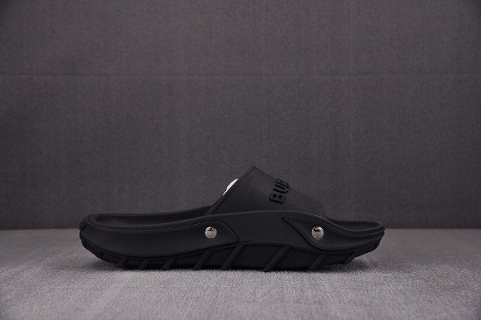 bur_berry slippers