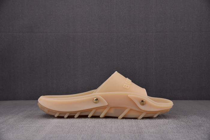 bur_berry slippers