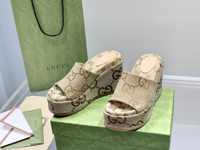 gucc slippers