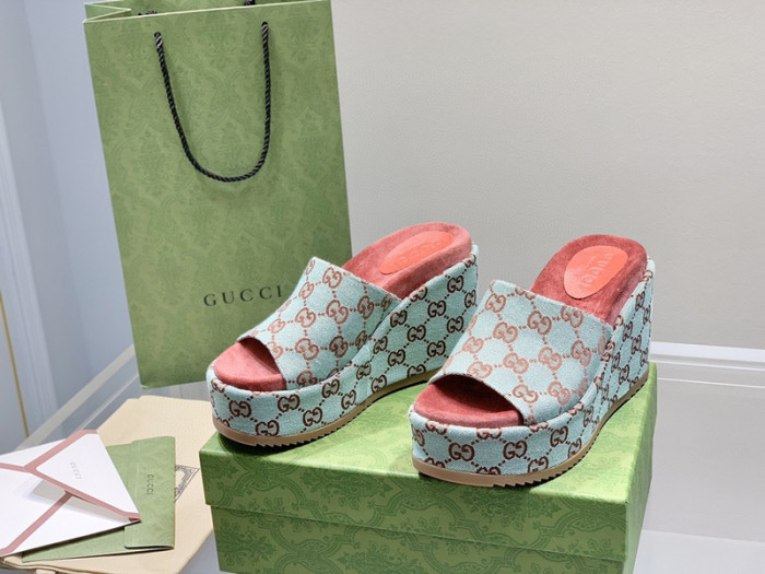 gucc slippers