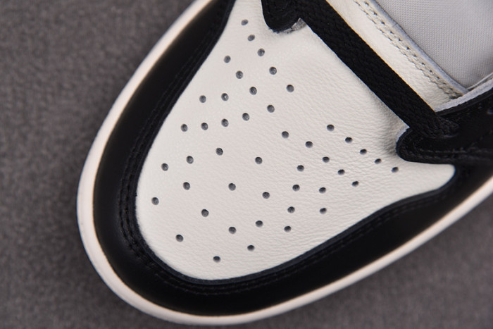 air jordan 1 retro low og "mocha" cz0790-102