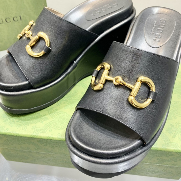 gucc slippers