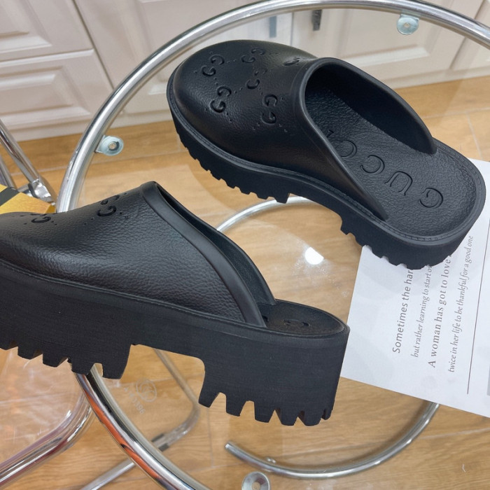 gucc slippers