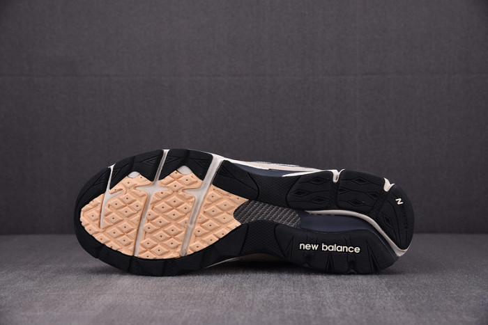 new balance 990 v3‘teddy made’ m990ad3
