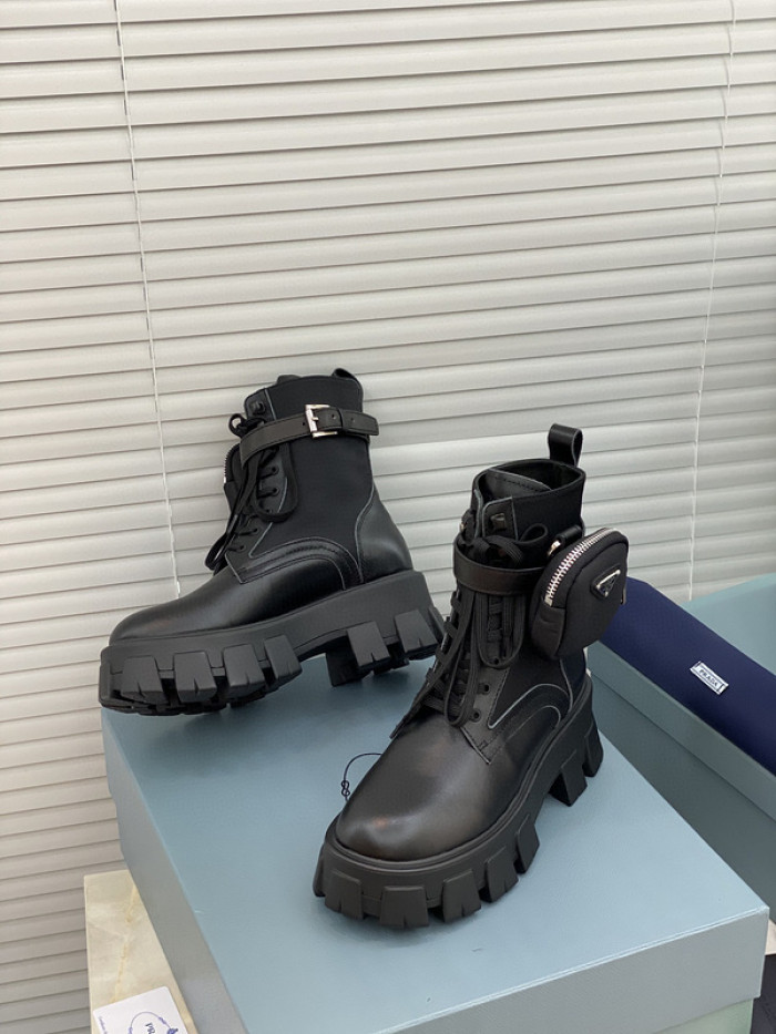 pra_da boots