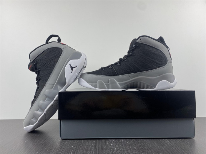 air jordan 9 retro ''particle grey''  ct8019-060
