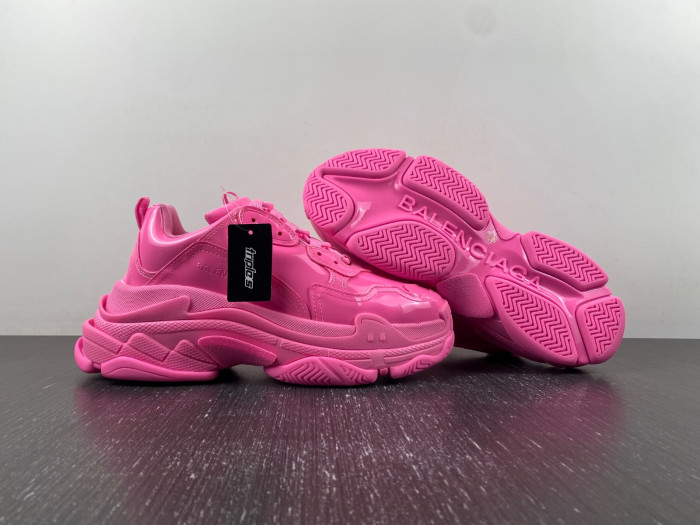 blcg sneaker triple.s.