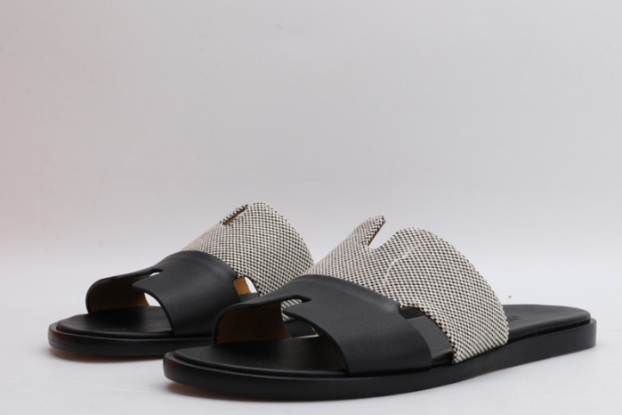 herm*s slippers