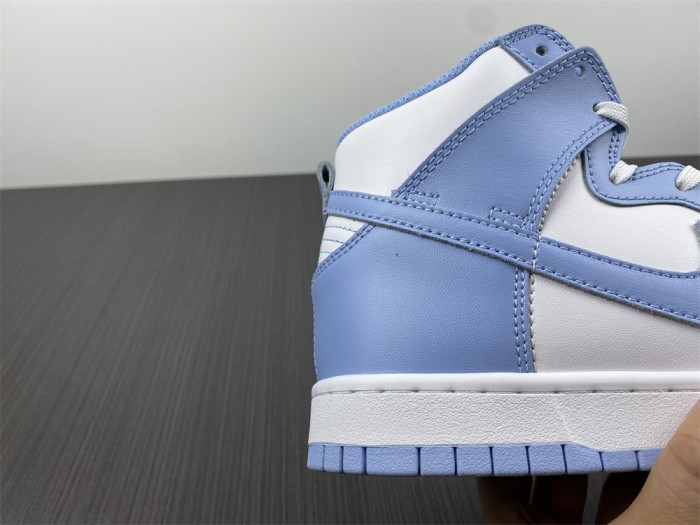wmns dunk high 