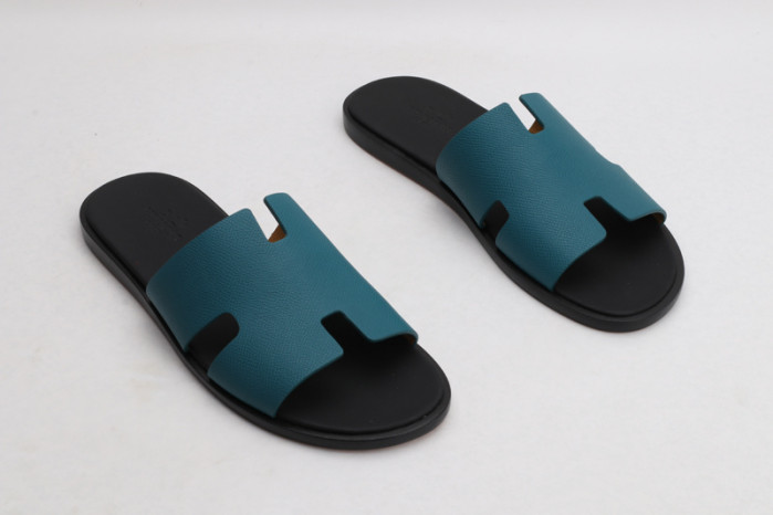 herm*s slippers
