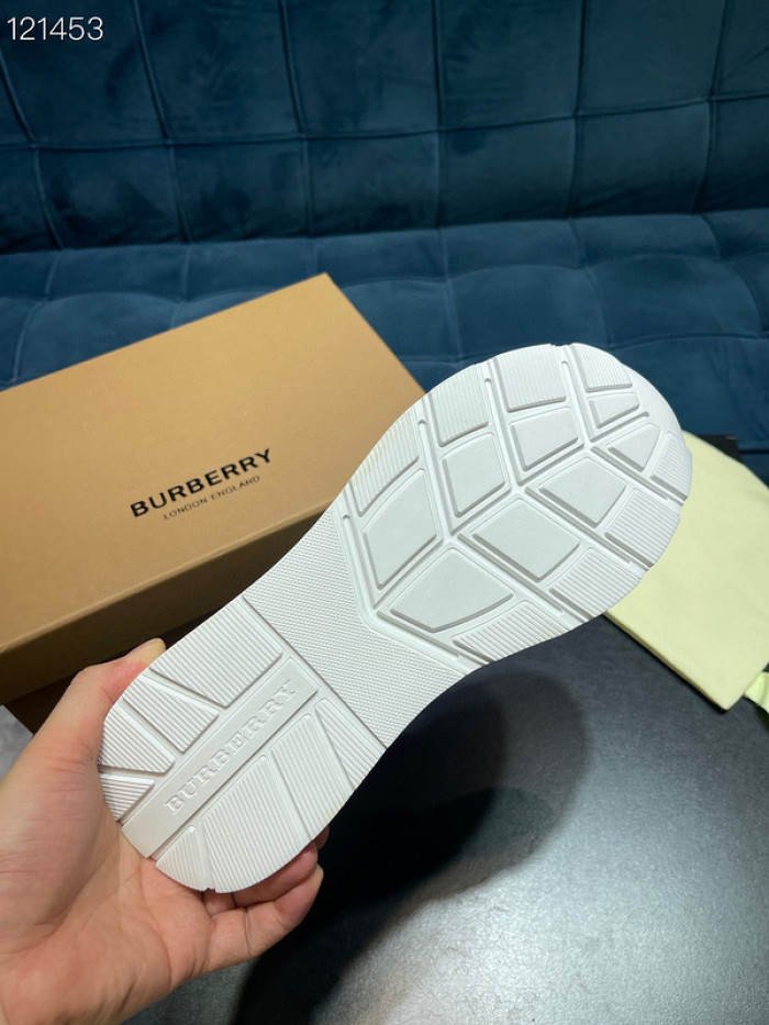 bur  sneaker