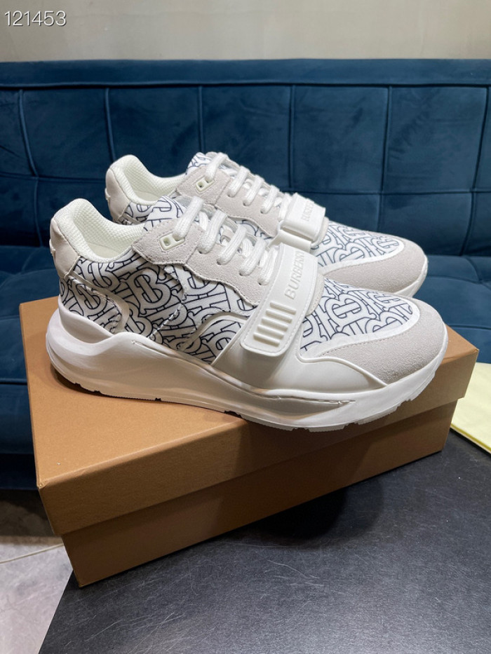 bur sneaker