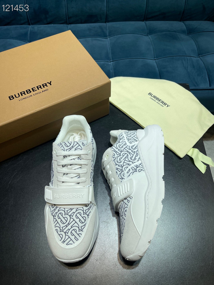 bur sneaker