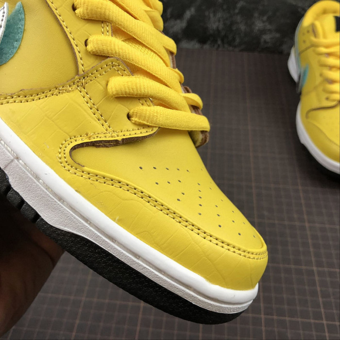 nike sb dunk low diamond S*pply co canary diamond (friends and family)  bv1310-700