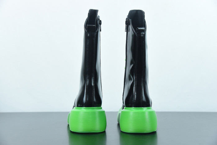 Bo*te*ga ve*ne*ta boots