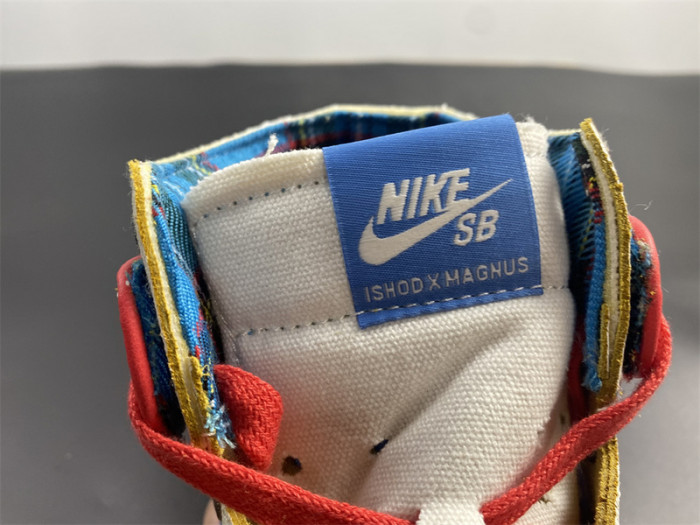 sb dunk high "ishod wair x magnus walker"  dh7683-100