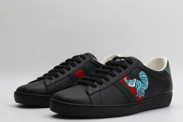 gucc ace embroidered low-top sneaker