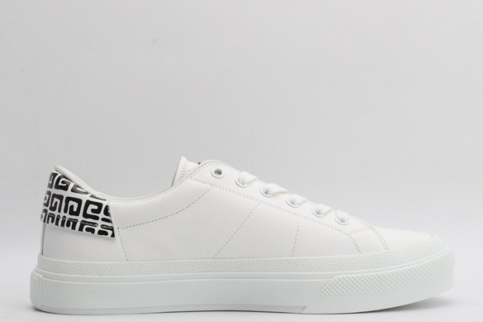 gi_venchy sneaker