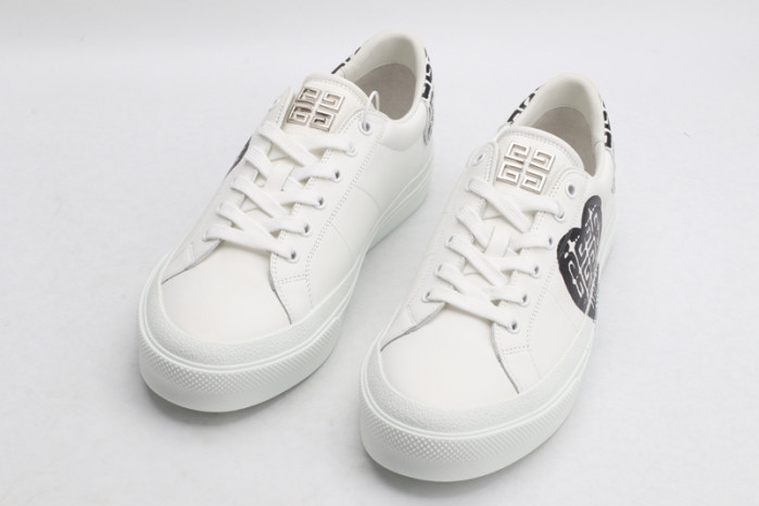 gi_venchy sneaker
