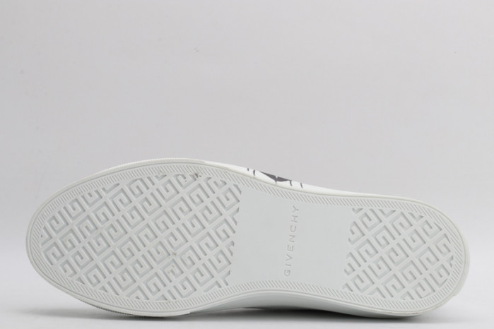 gi_venchy sneaker