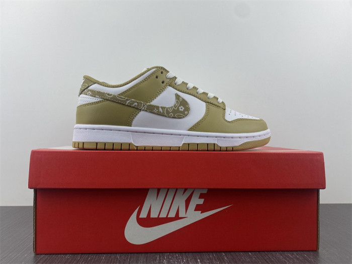 nike dunk low essential paisley pack barley  dh4401-104