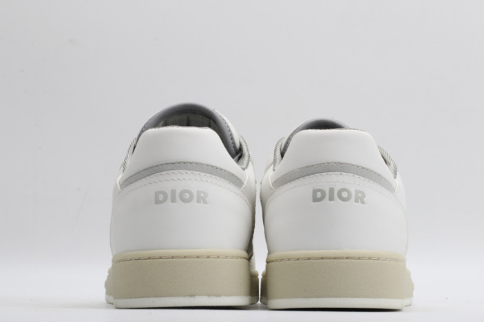 d10r b27 sneaker