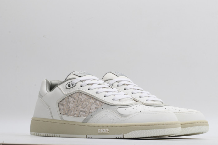 d10r b27 sneaker