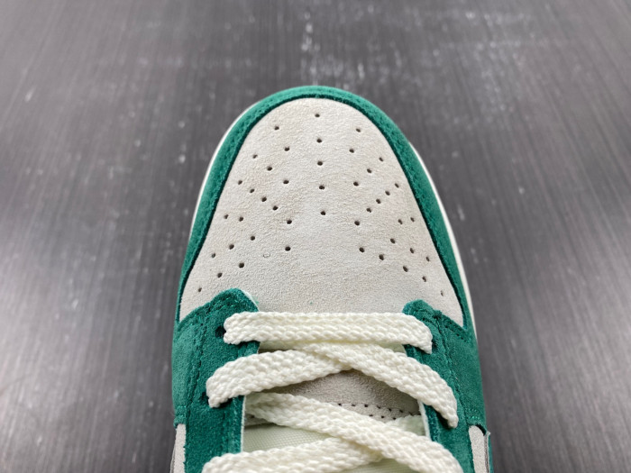 nike dunk low se 85 neptune green wmns do9457-101