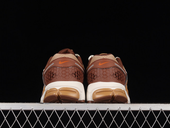 nike zoom vomero 5 wheat grass | fb9149-700