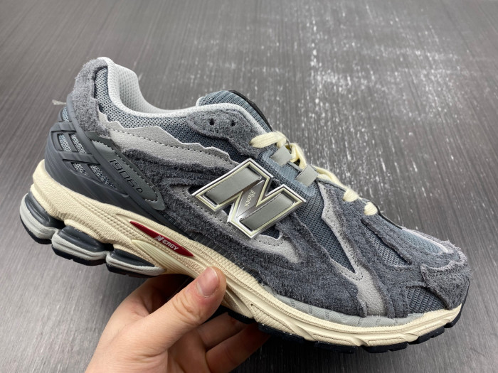 new balance m1906da