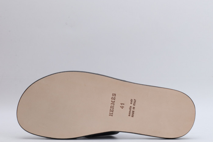 herm*s  slippers