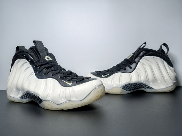 nike air foamposite one 