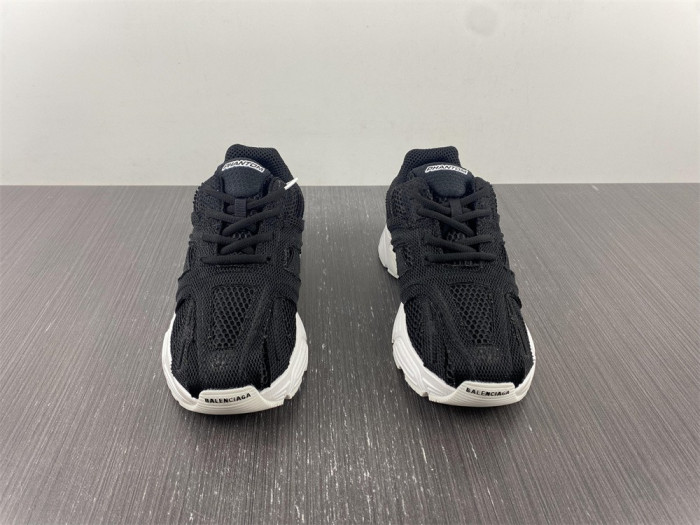 Ba*len*cia*ga -phantom sneakers