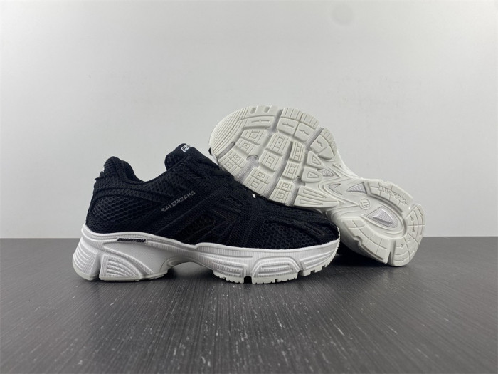Ba*len*cia*ga -phantom sneakers